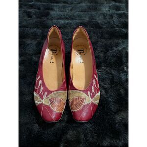 THINK! Think red  Leather fall leaves pump heels Made In Italy EU 40 9.5